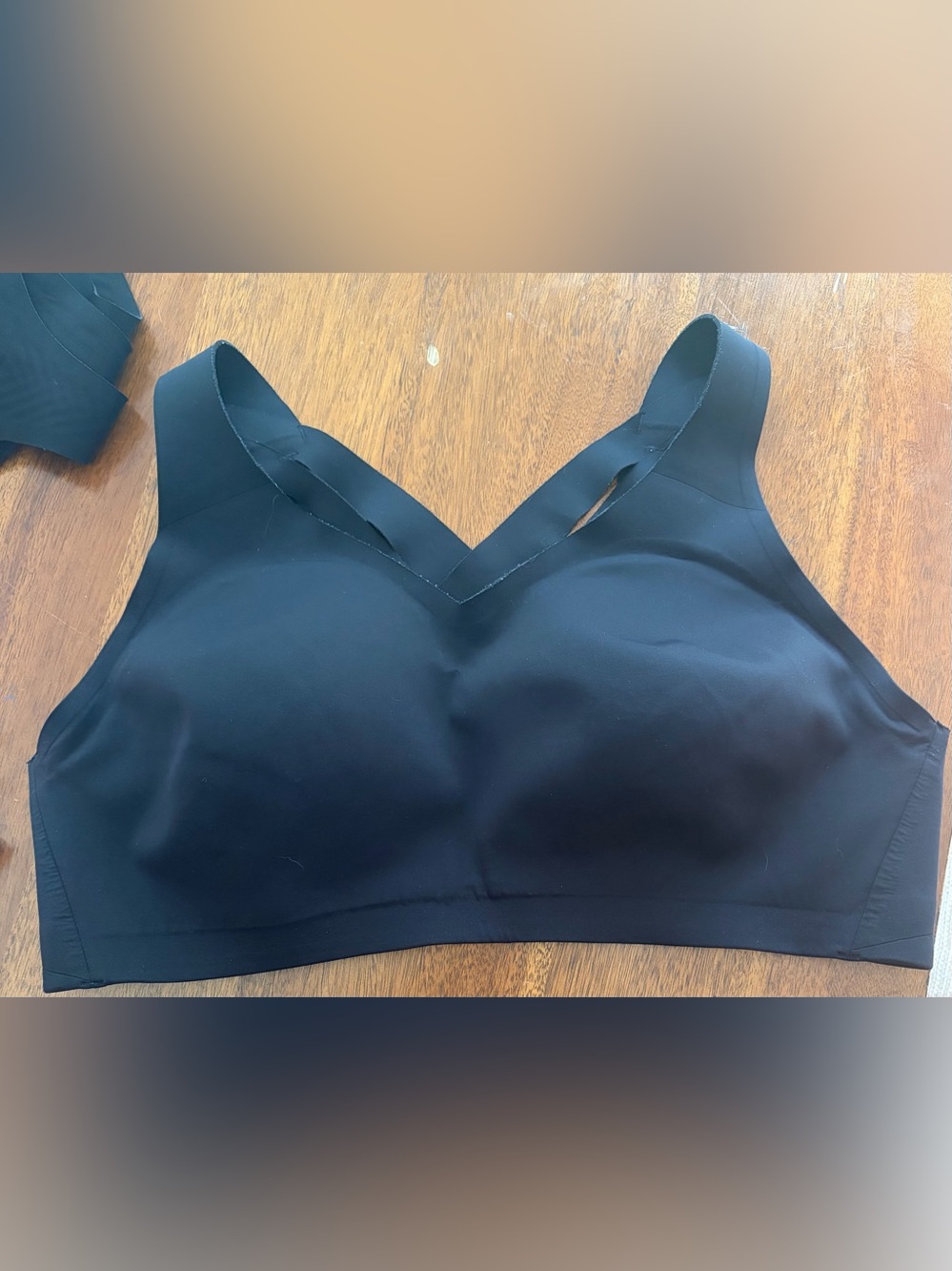 lululemon athletica Black Supportive V-Neck Sports Bra 40c